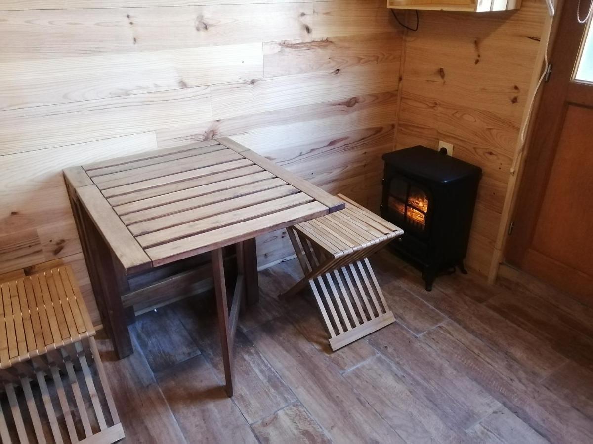 patrice et chrstel Cabane en bois Chatuzange-le-Goubet Buitenkant foto